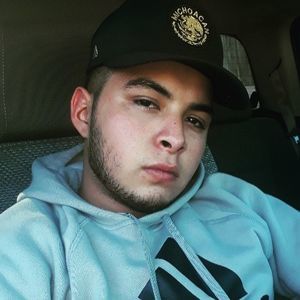 Meet your Posher, Roberto